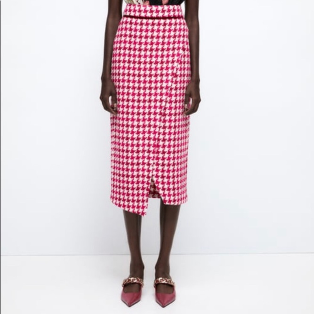 SHORT TEXTURED WEAVE OVERSHIRT And skirt